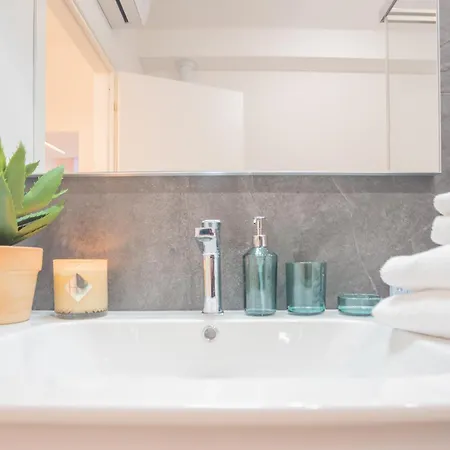 Cozy Nest On The By Rent Appartement Tremezzo