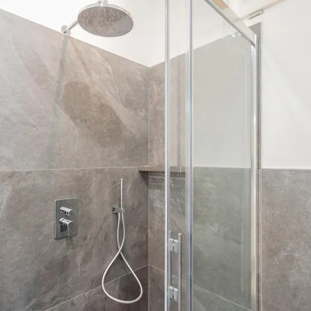 Cozy Nest On The By Rent Appartement Tremezzo
